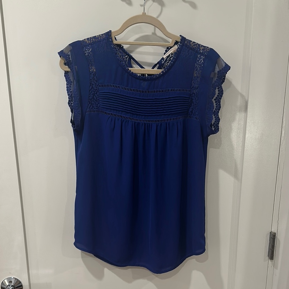 Meadow Rue Blue Lace Cap Sleeve Blouse